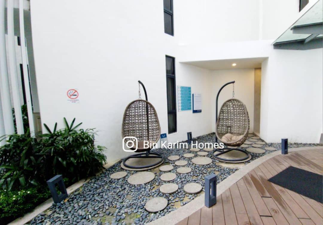 The Shore Kk By Bin Karim Homes Apartment